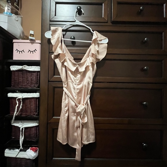 romper never worn - Picture 2 of 2